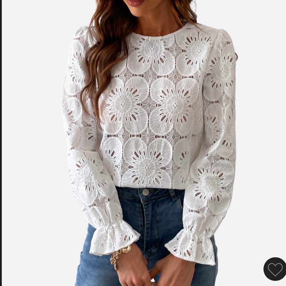 NWT Cupshe Women’s Long Sleeve Embroidered Blouse